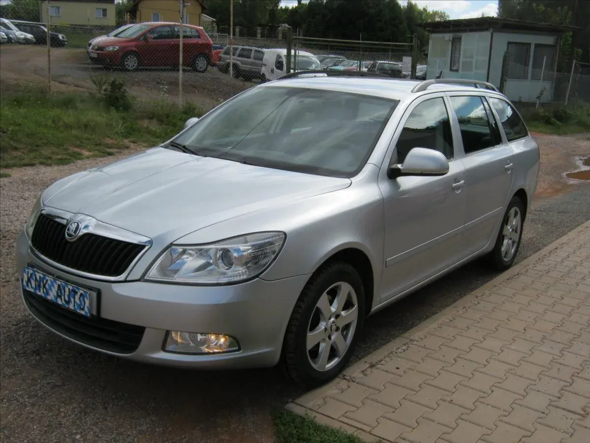 Škoda Octavia - Náhled 2
