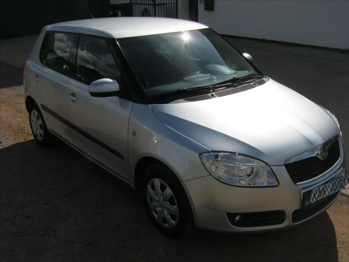 Škoda Fabia - Náhled 8