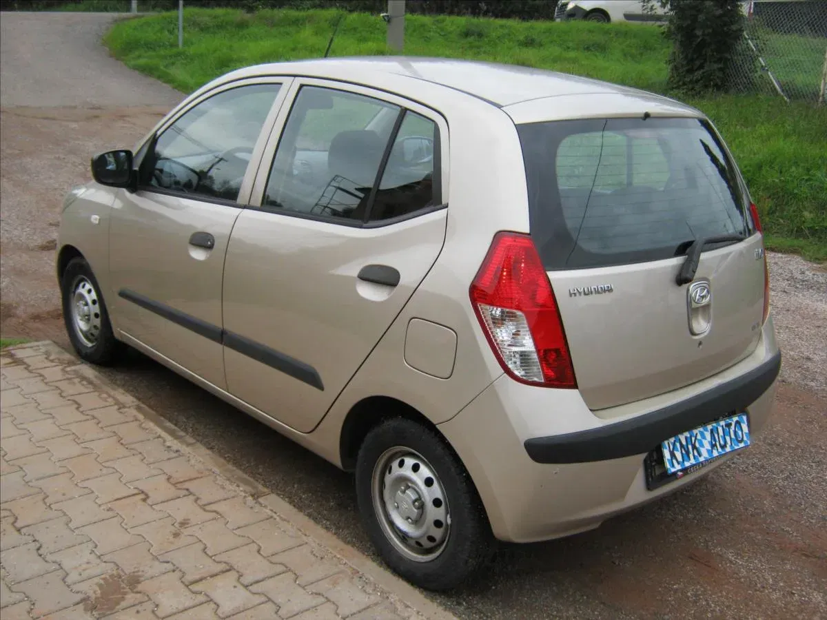 Hyundai i10 - Náhled 4