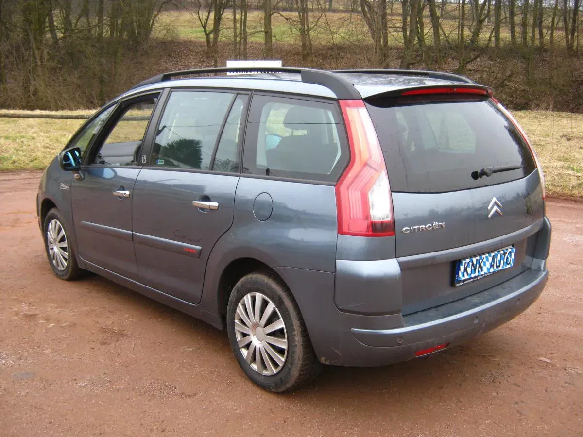 Citroën C4 Picasso - Náhled 4
