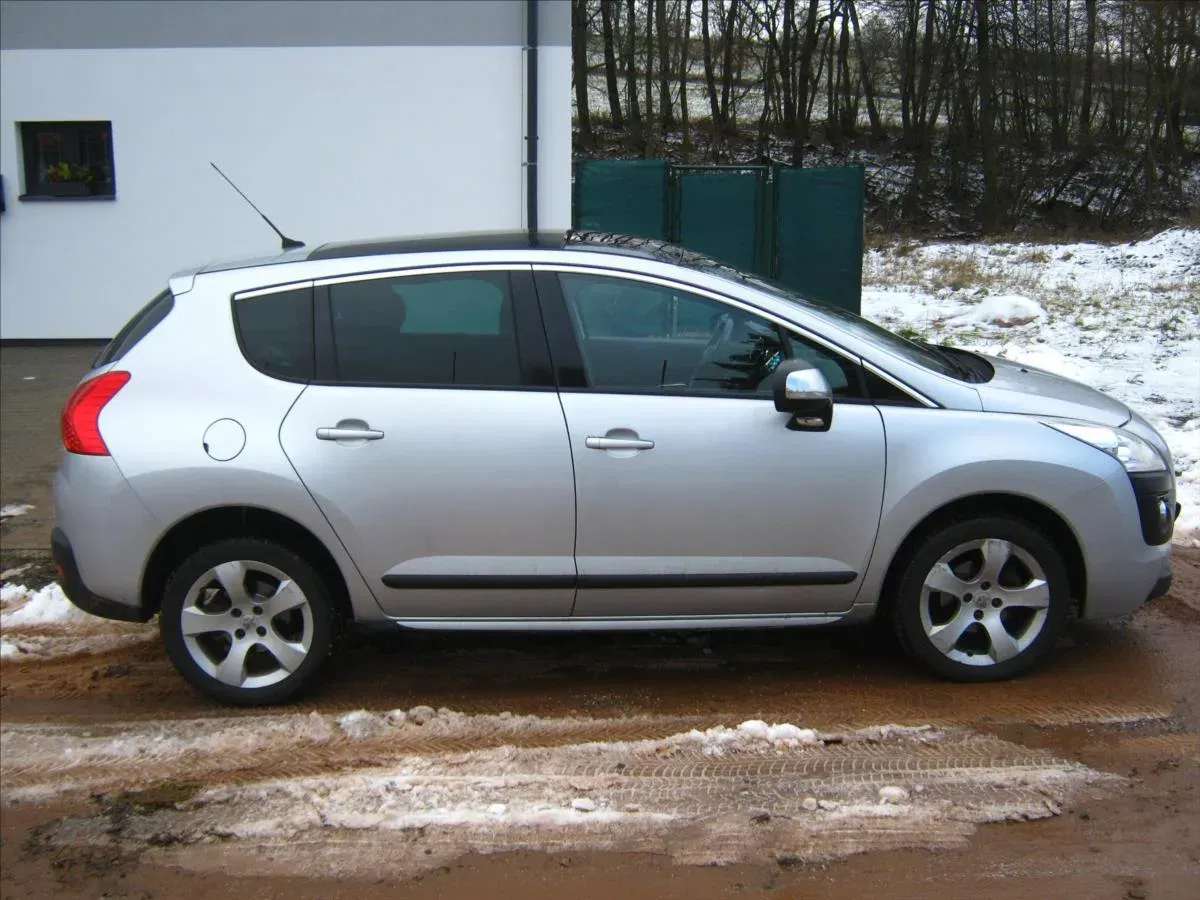 Peugeot 3008 - Náhled 3