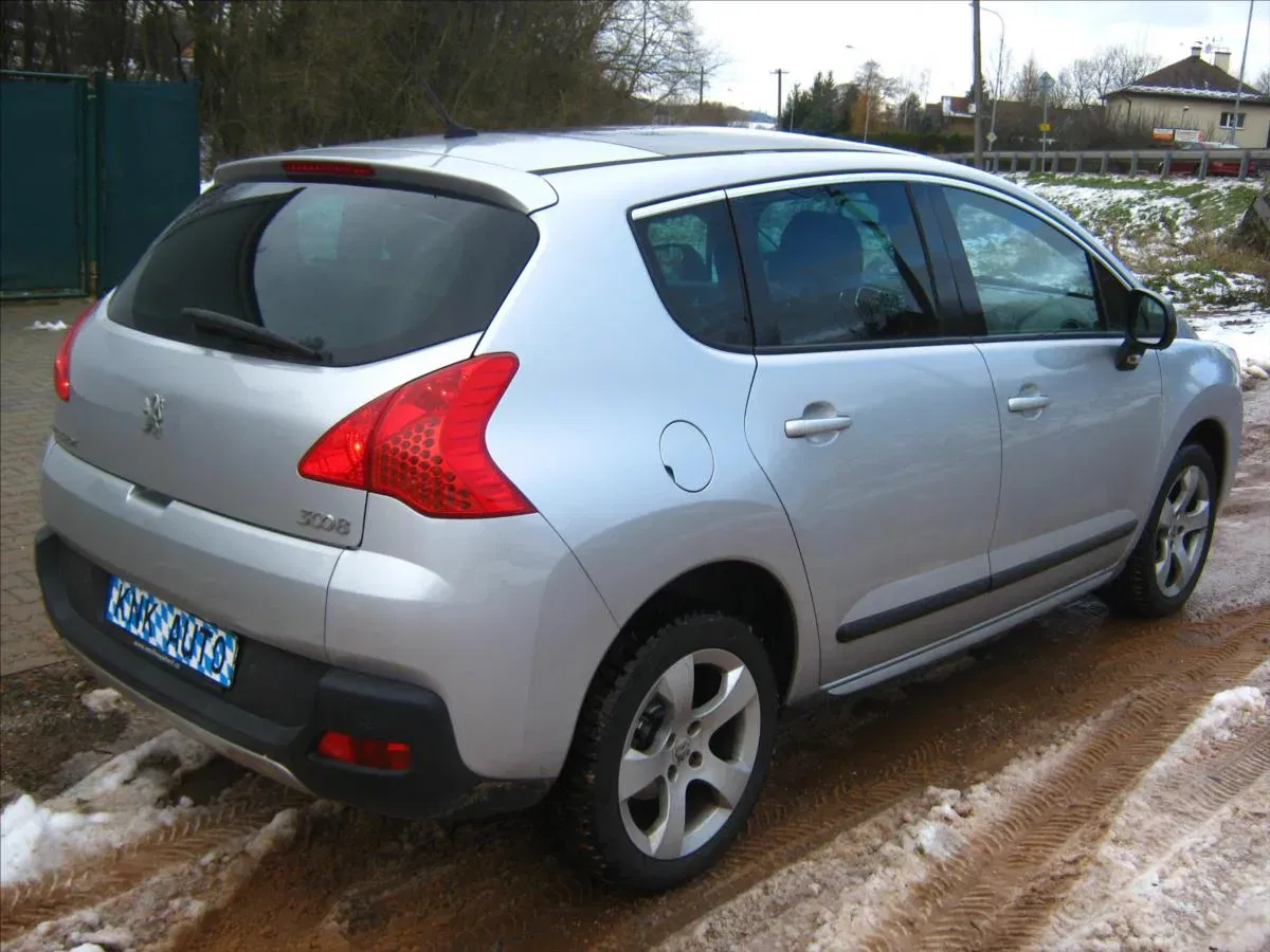 Peugeot 3008 - Náhled 4