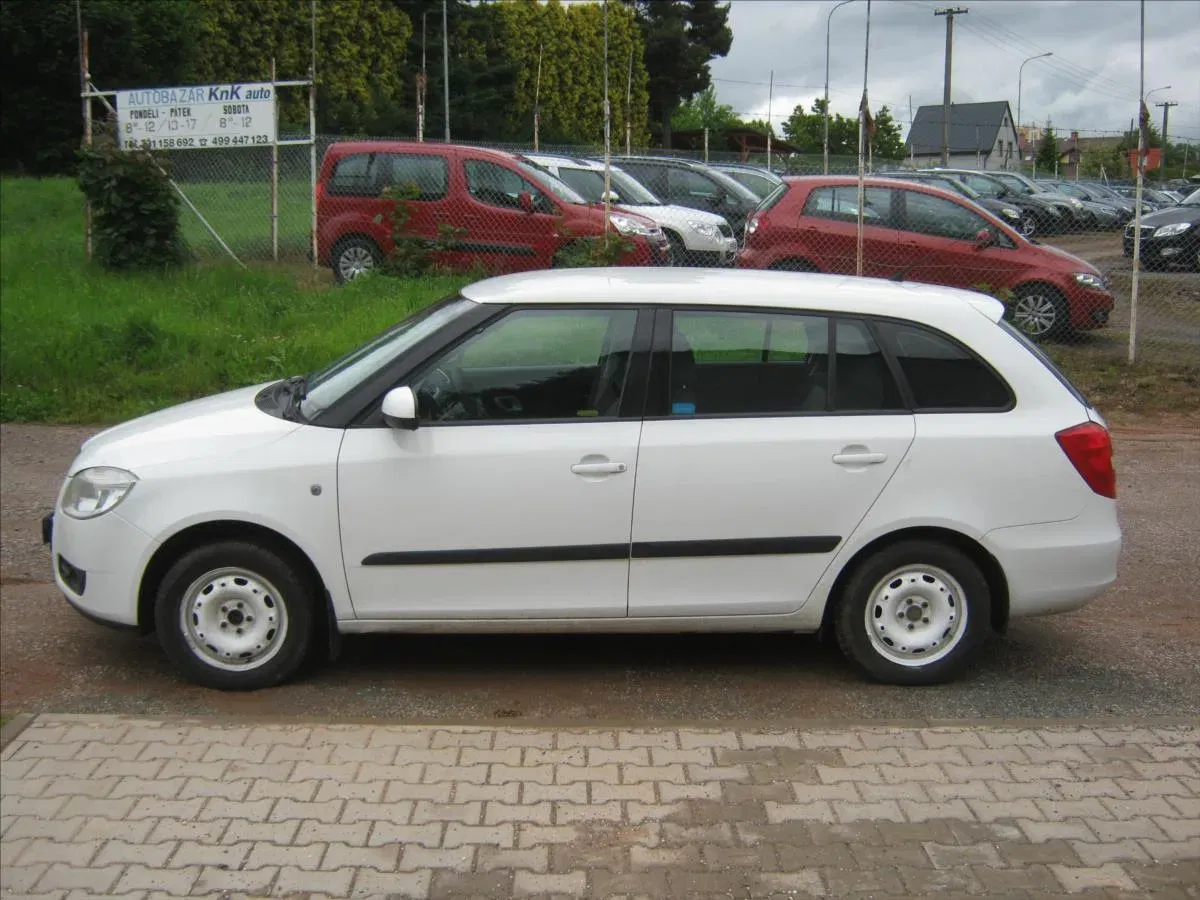Škoda Fabia - Náhled 3