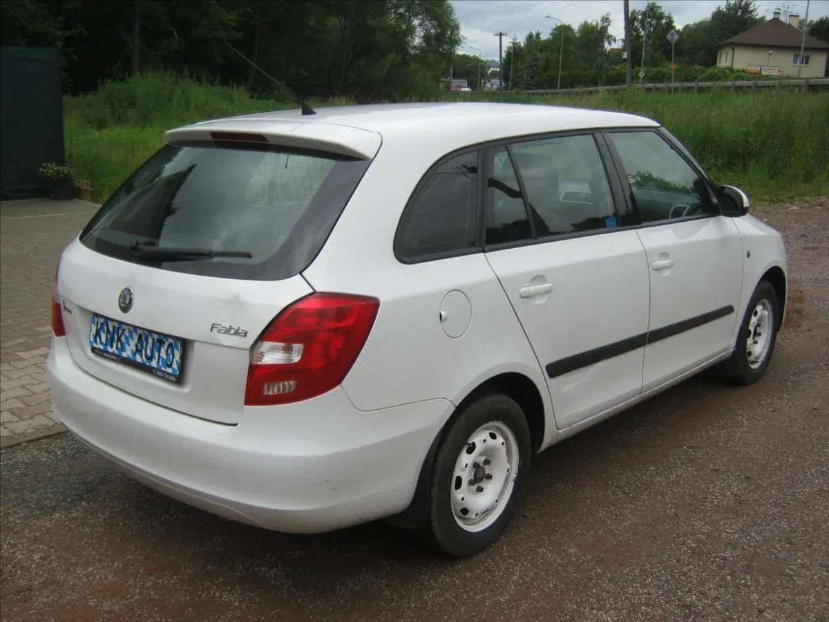 Škoda Fabia - Náhled 6