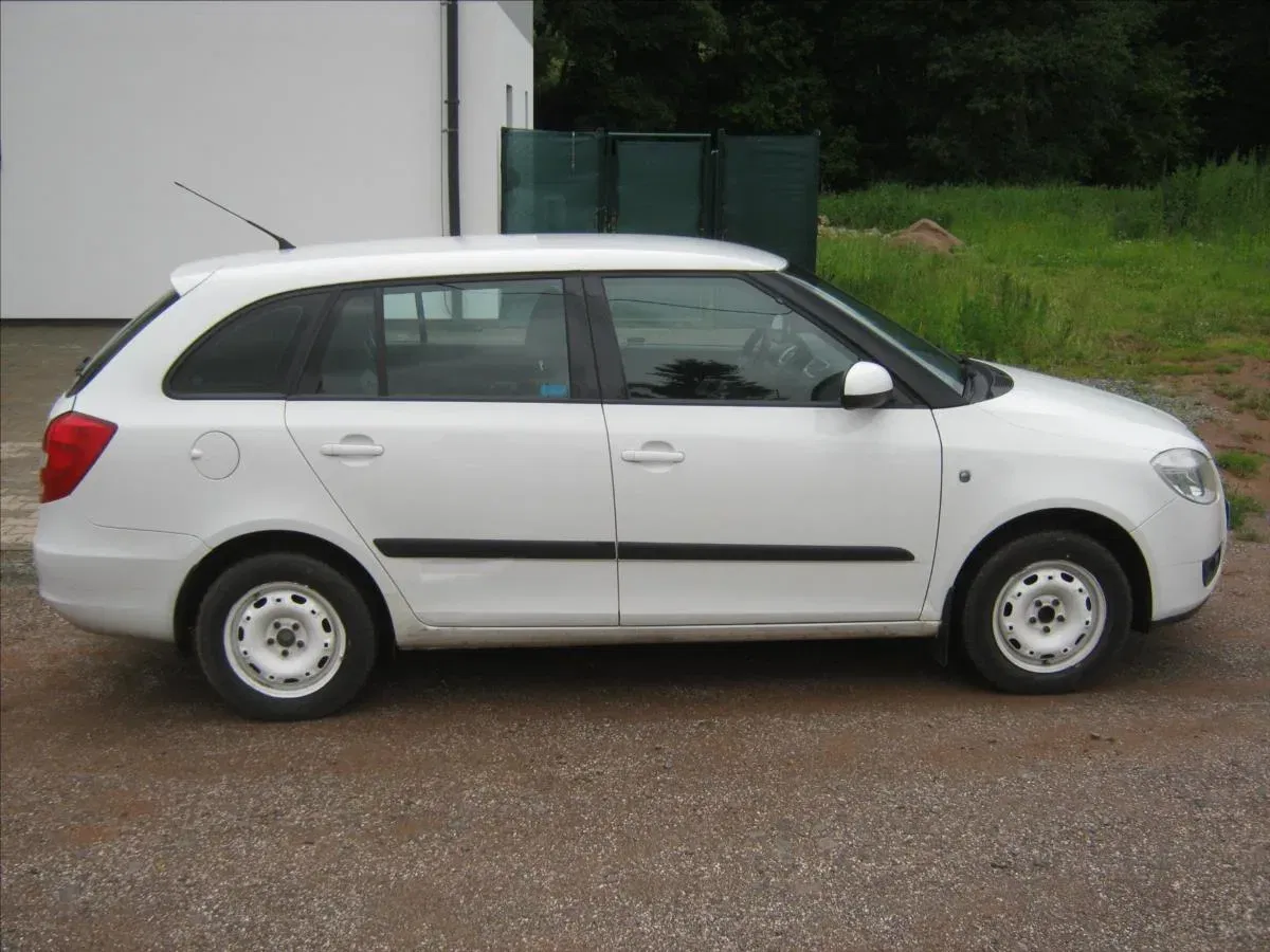 Škoda Fabia - Náhled 7