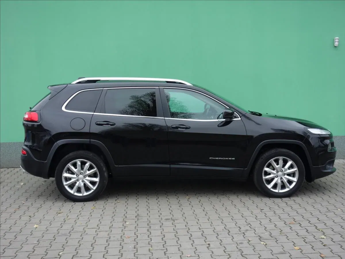 Jeep Cherokee - Náhled 6