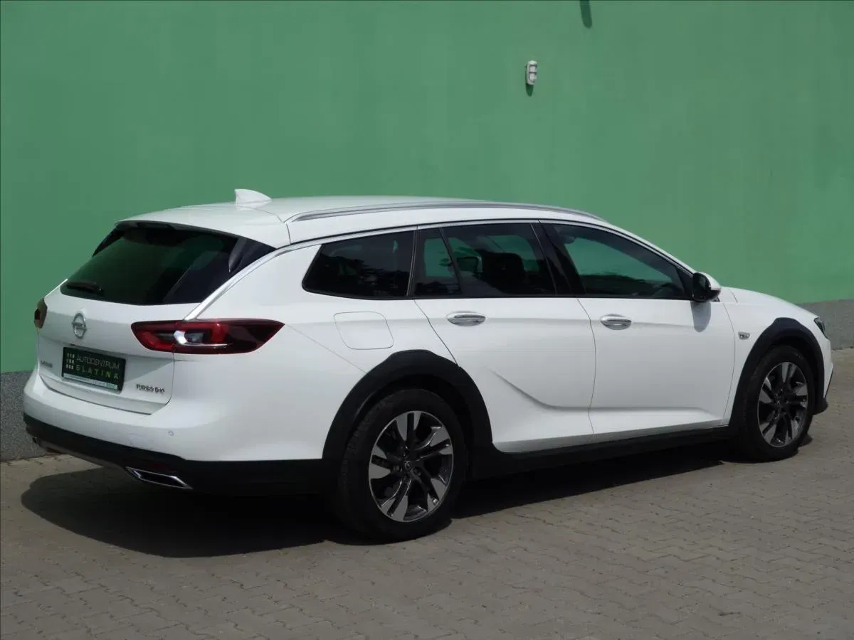 Opel Insignia - Náhled 8