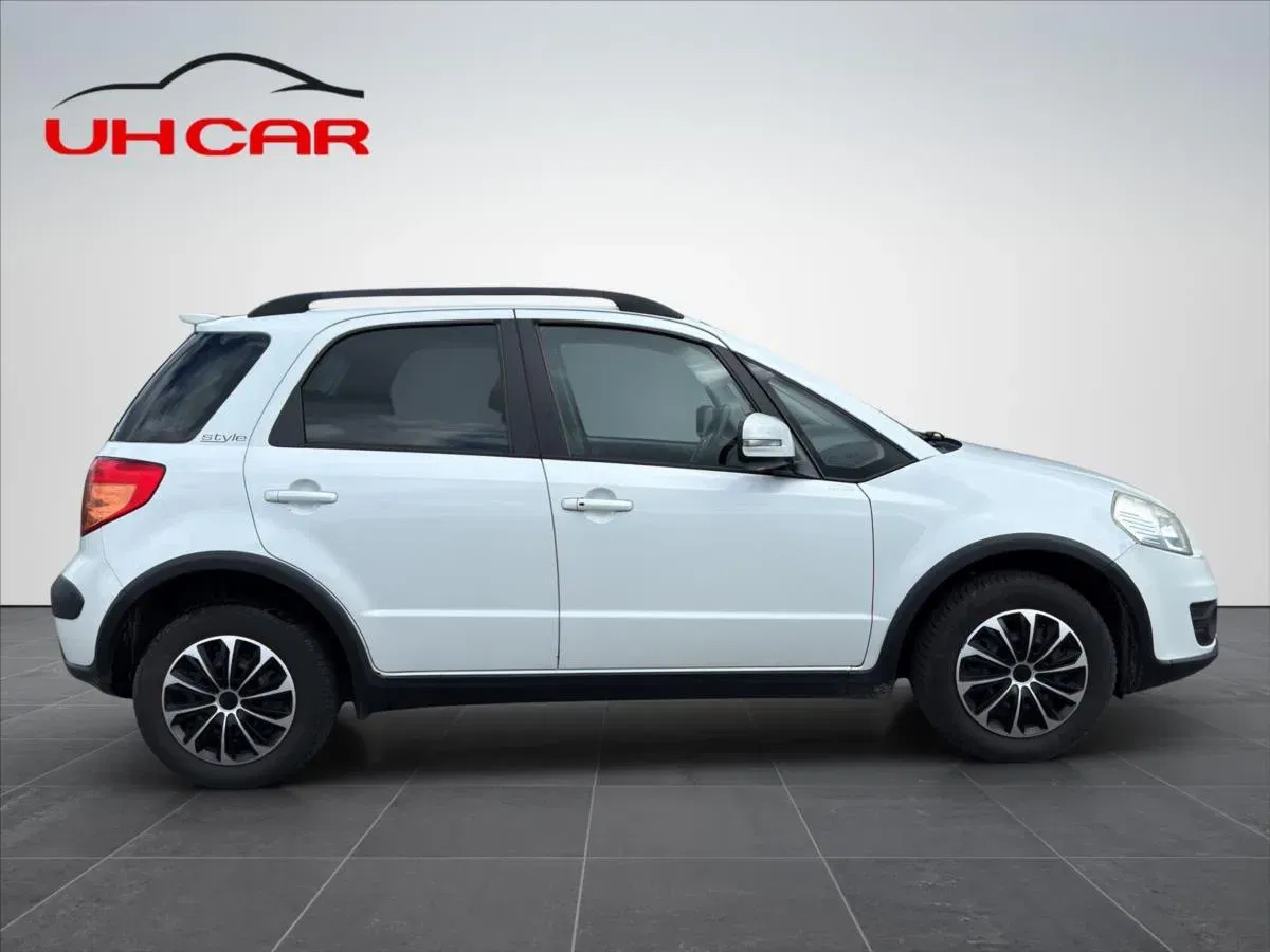 Suzuki SX4 - Náhled 4