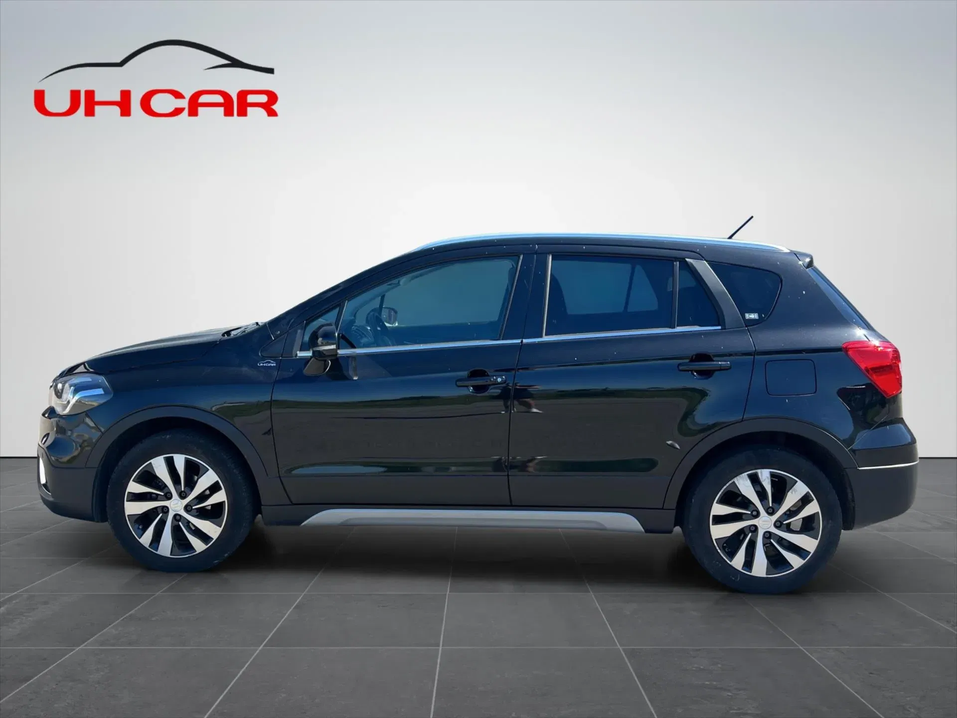 Suzuki SX4 S-Cross - Náhled 8
