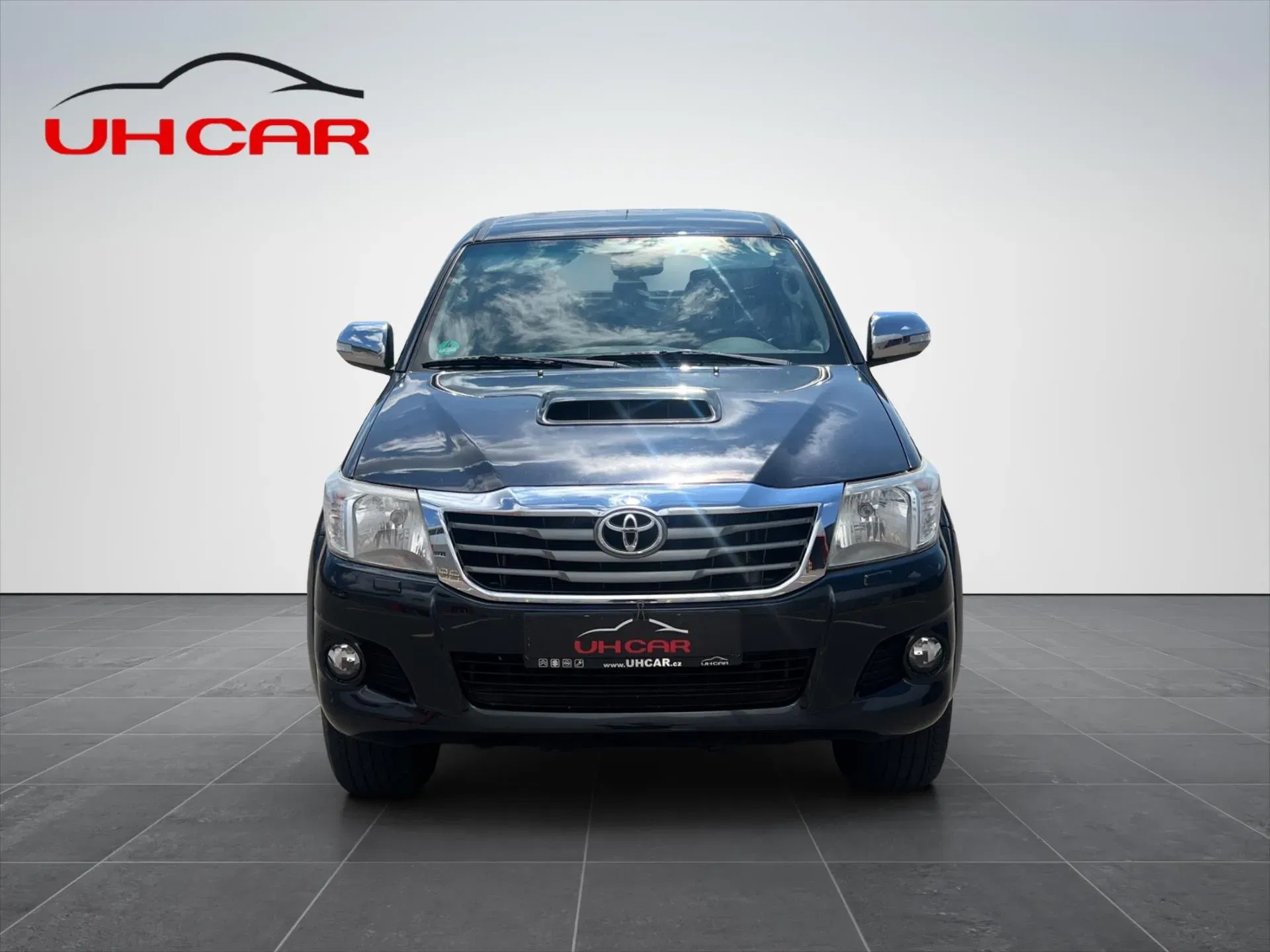 Toyota Hilux - Náhled 2