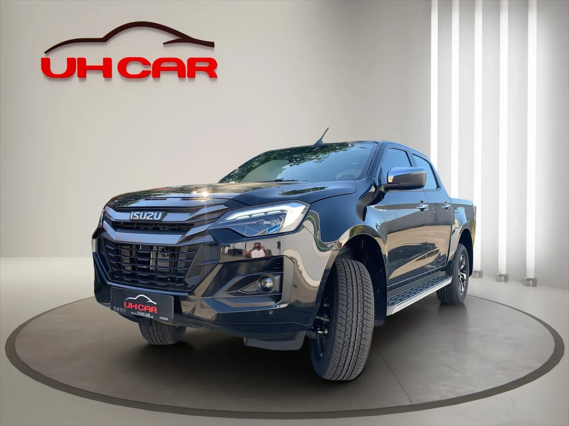 Isuzu D-Max 2,2 D 4x4 AT8 DC LSE 163k, 2026
