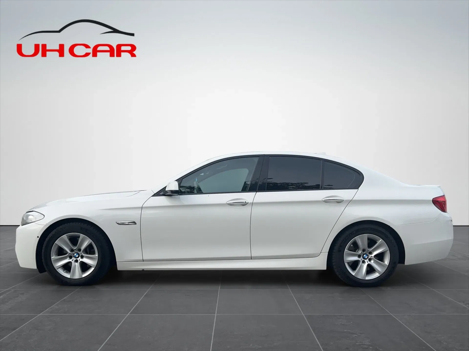 BMW Řada 5 - Náhled 8