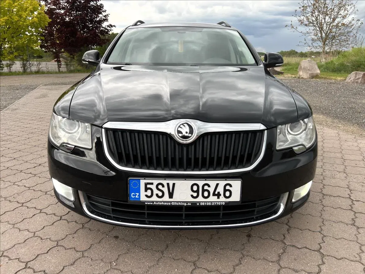 Škoda Superb - Náhled 3