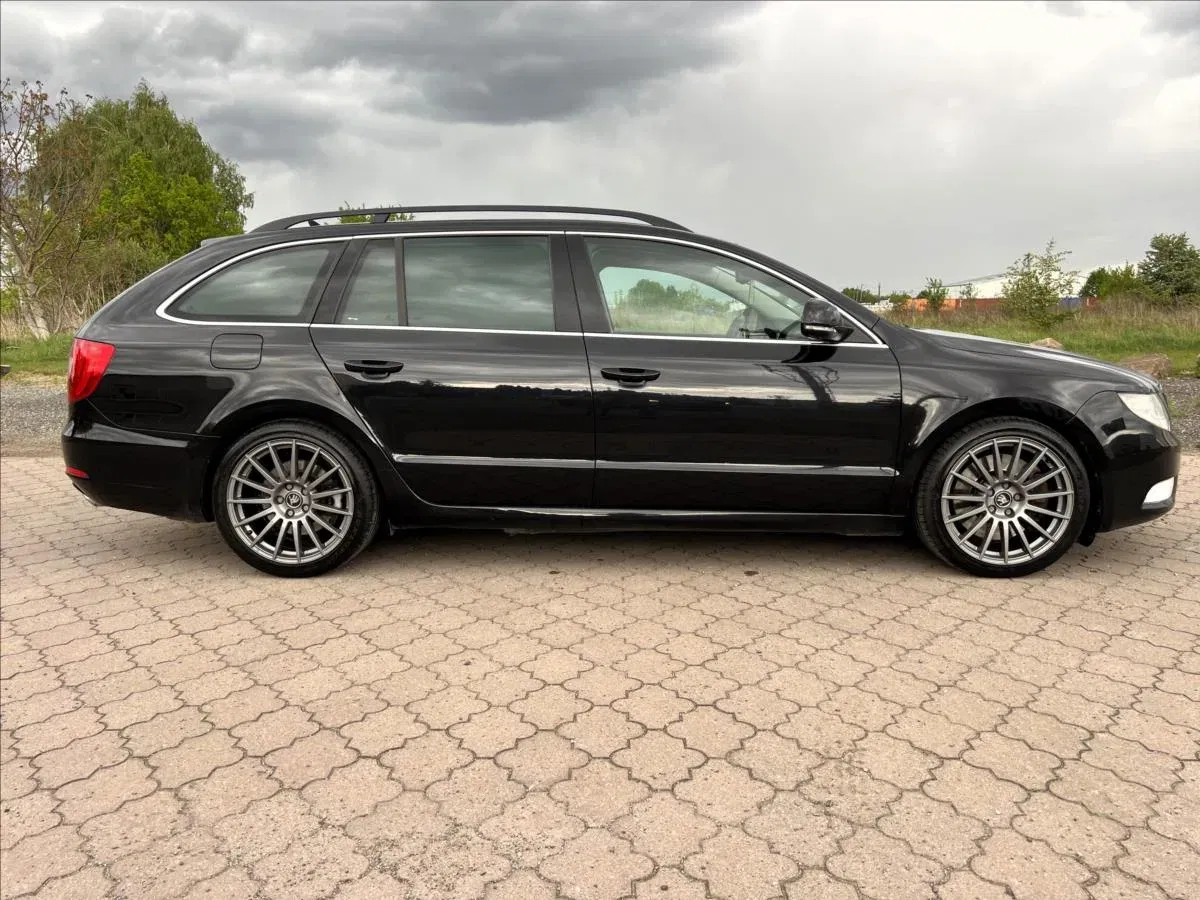 Škoda Superb - Náhled 6