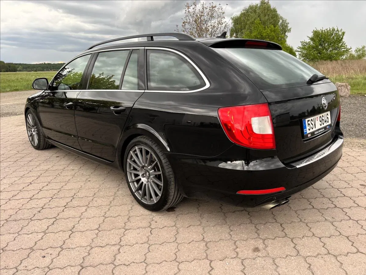 Škoda Superb - Náhled 7