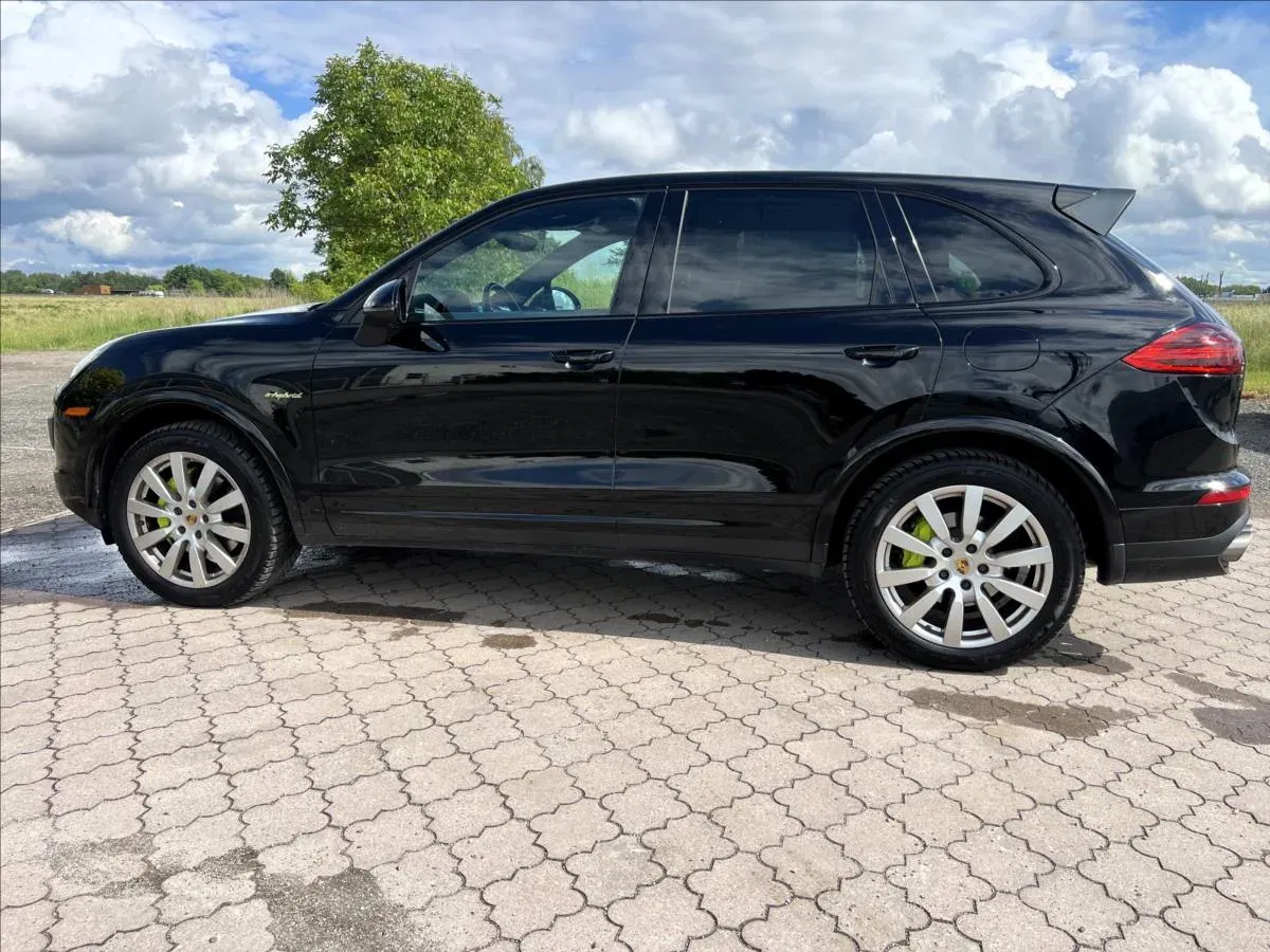 Porsche Cayenne - Náhled 6