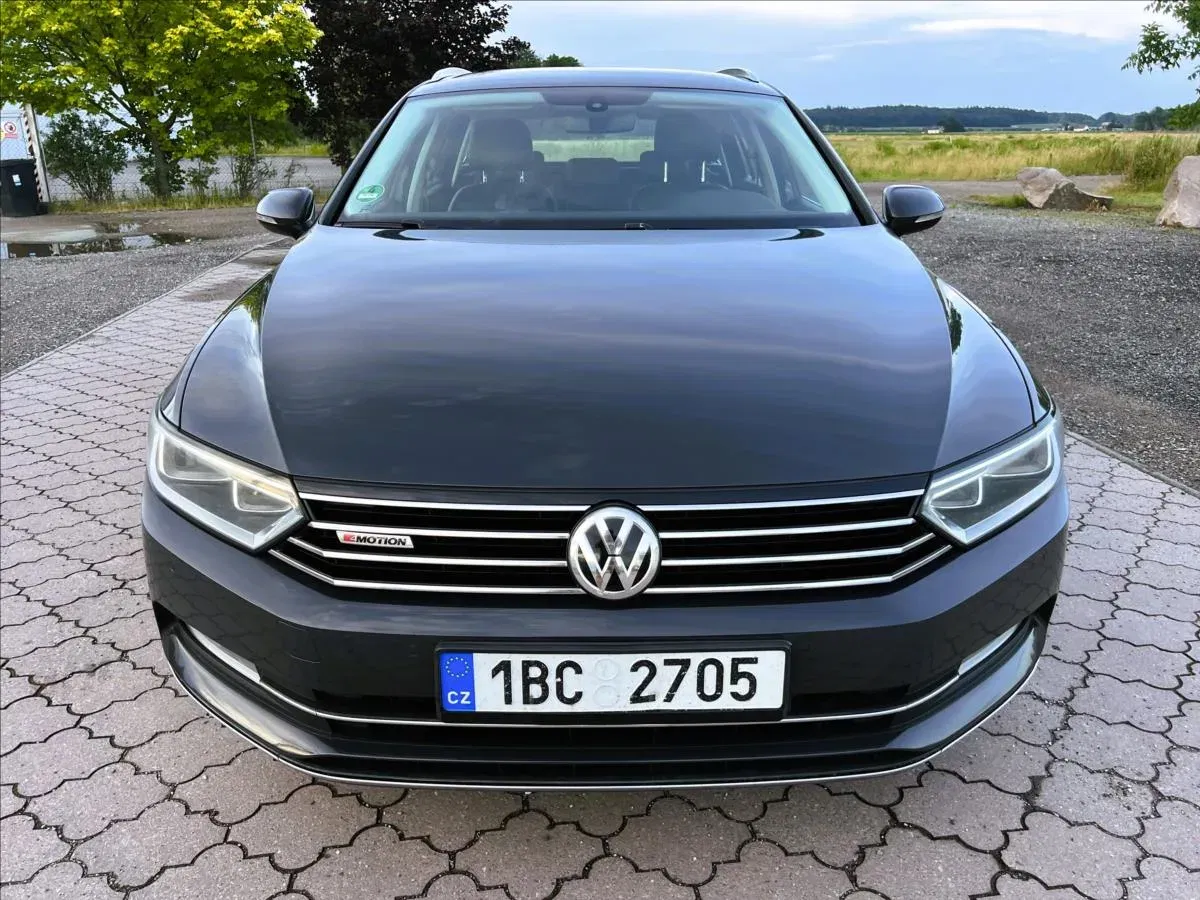 Volkswagen Passat - Náhled 3