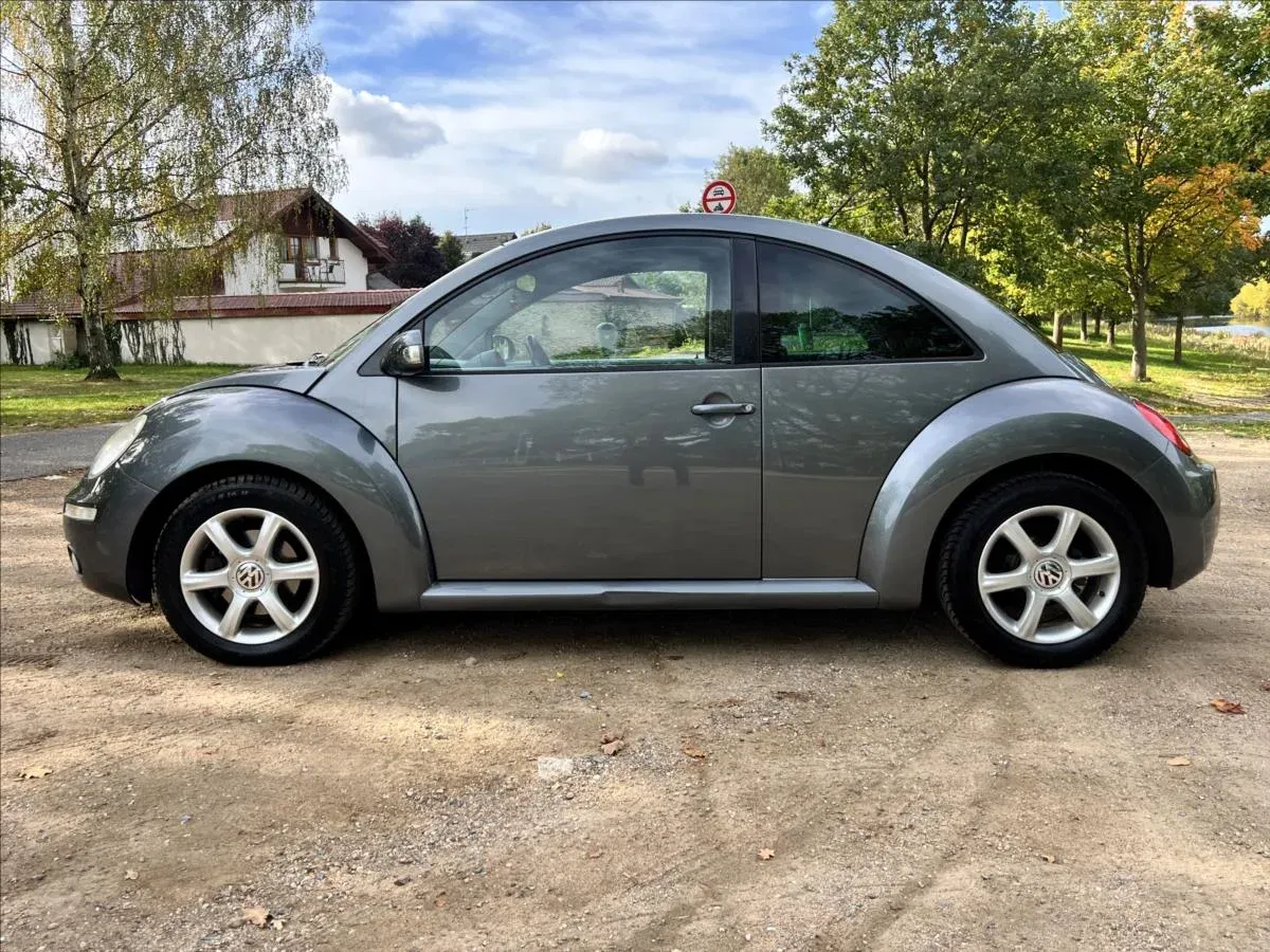 Volkswagen New Beetle - Náhled 5