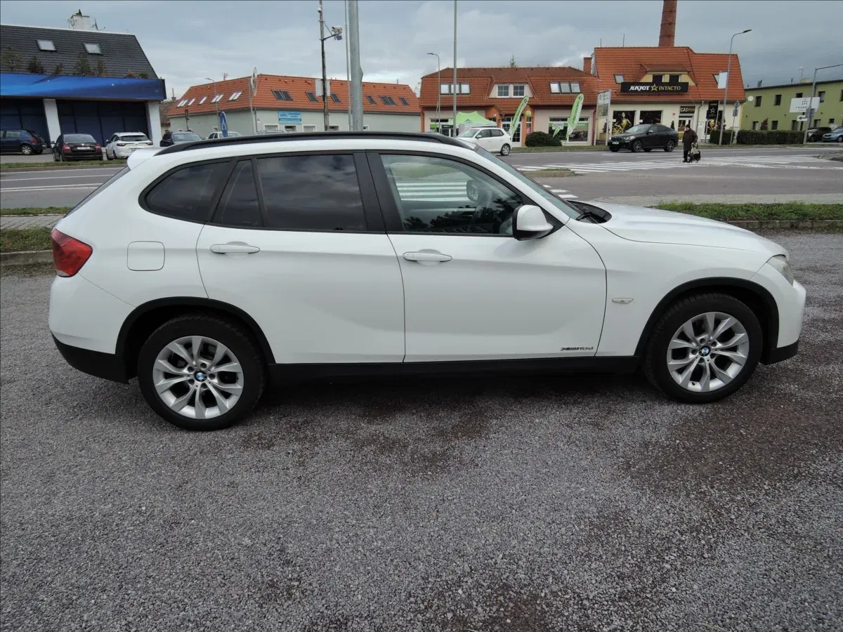 BMW X1 - Náhled 5