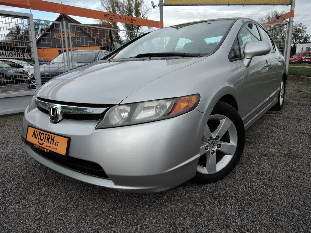 Honda Civic - Obrázek 1