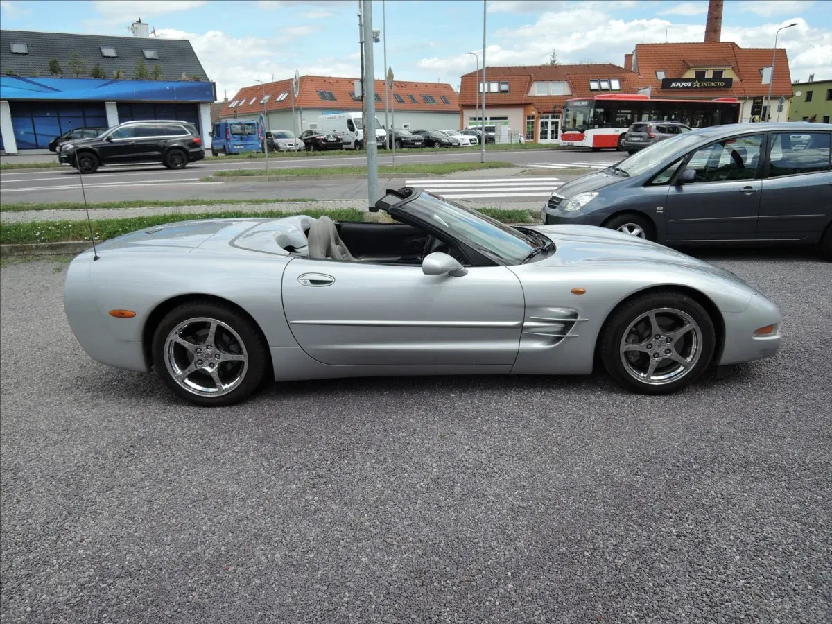 Chevrolet Corvette - Náhled 5