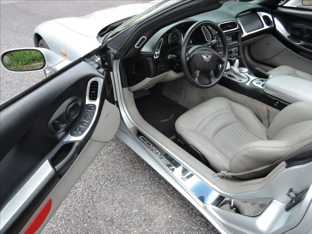Chevrolet Corvette - Náhled 8