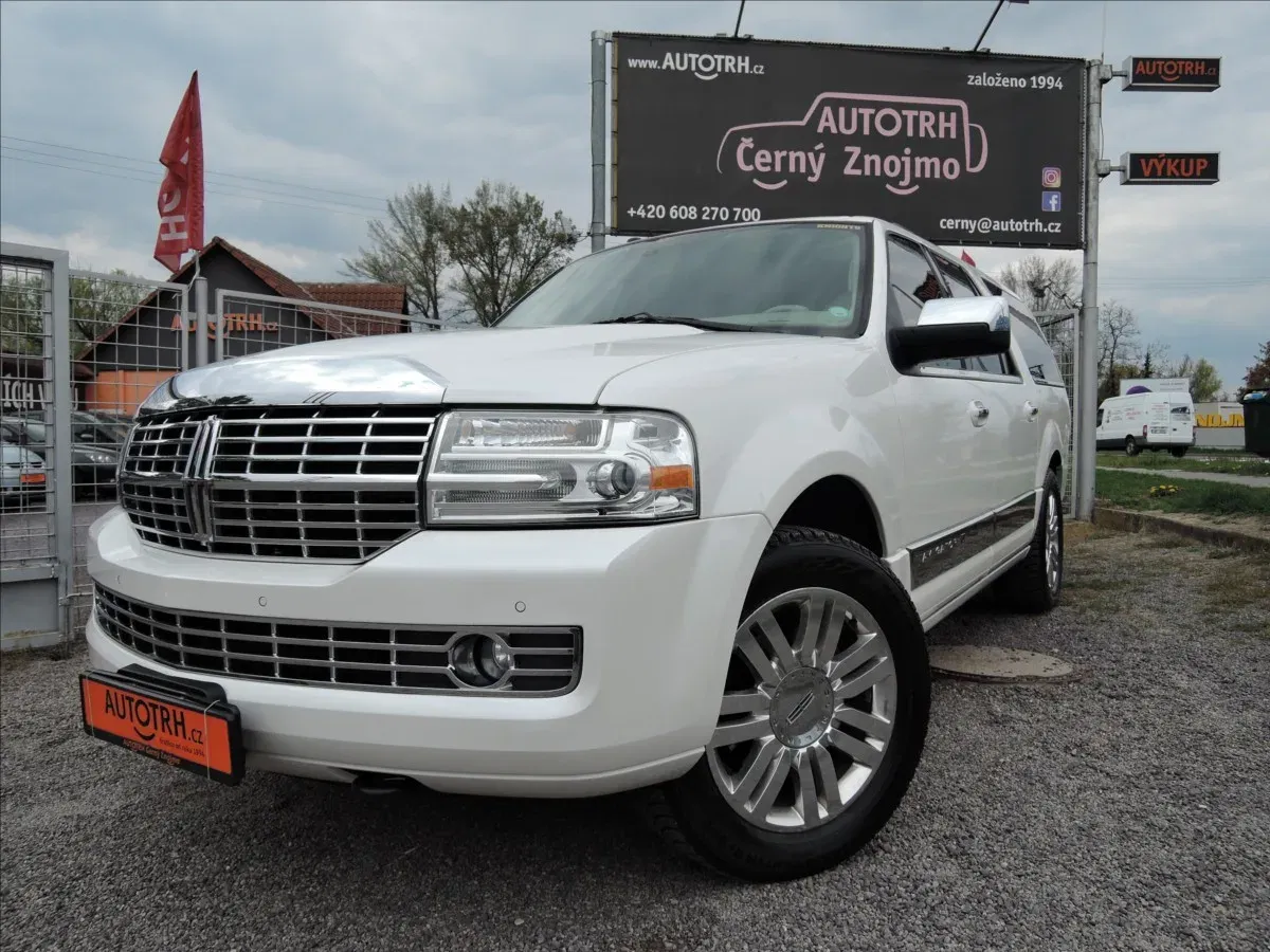 Lincoln Navigator - Obrázek 1