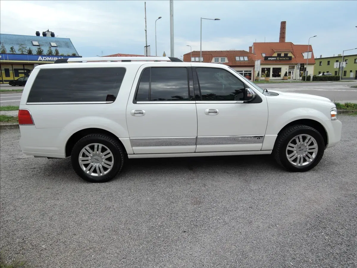 Lincoln Navigator - Náhled 5