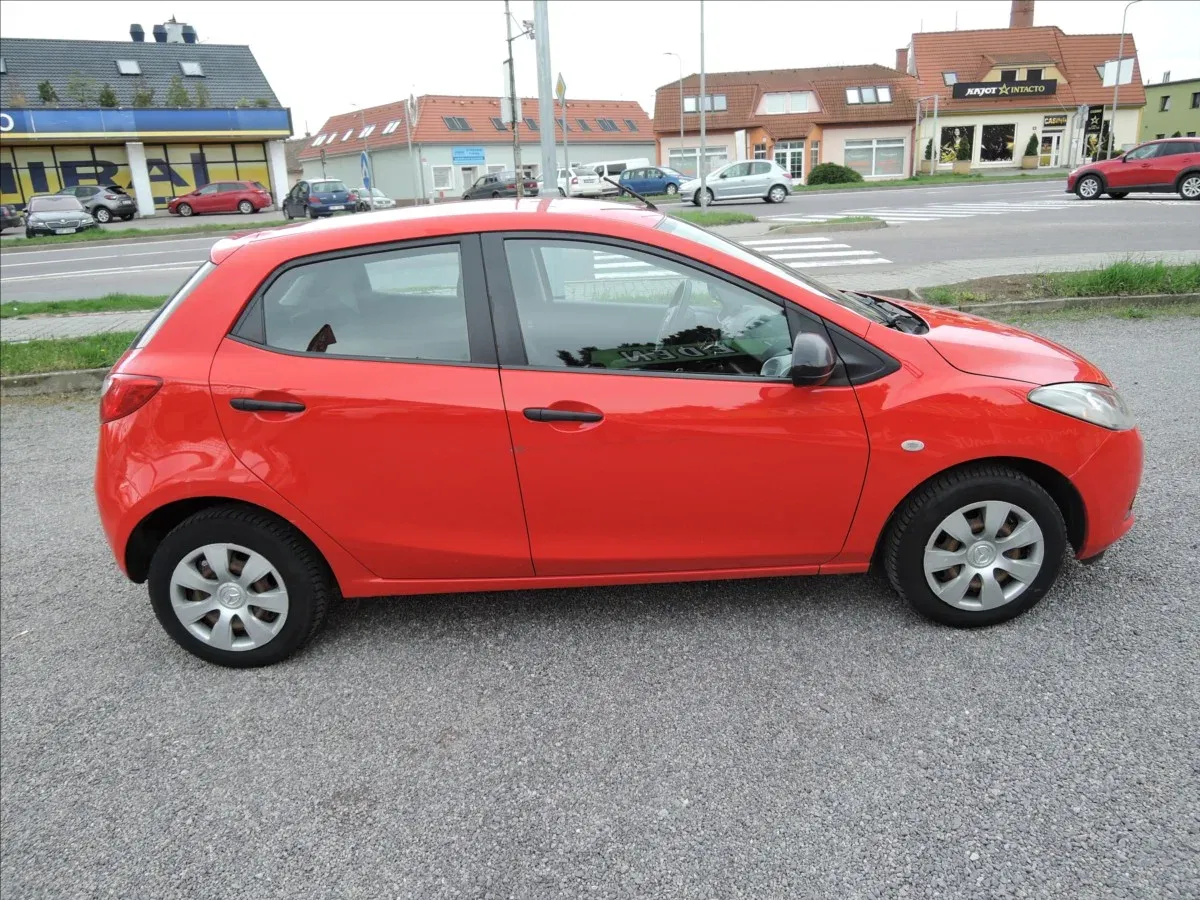 Mazda 2 - Náhled 5