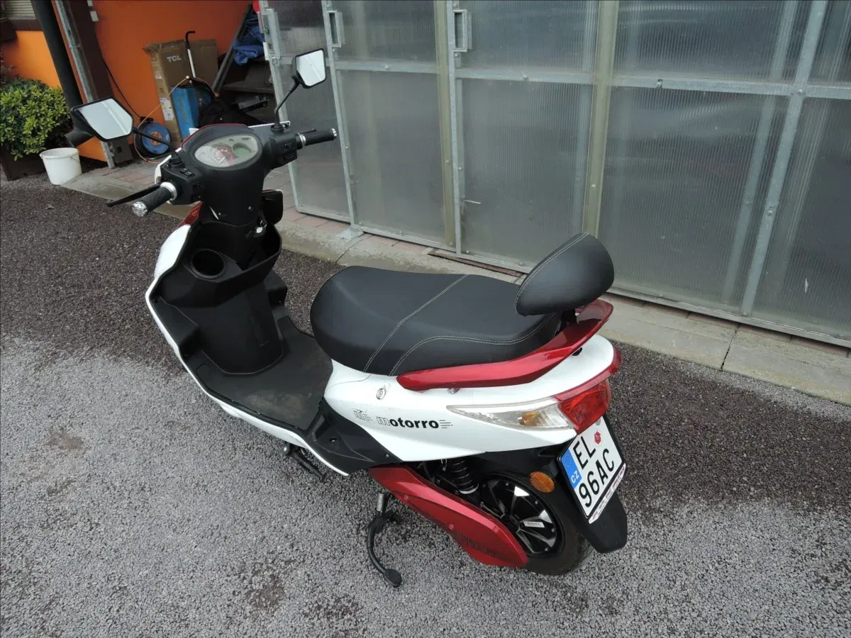 Motorro 0,0 1200W 60V Nové baterie  Slane TS16 - Náhled 6