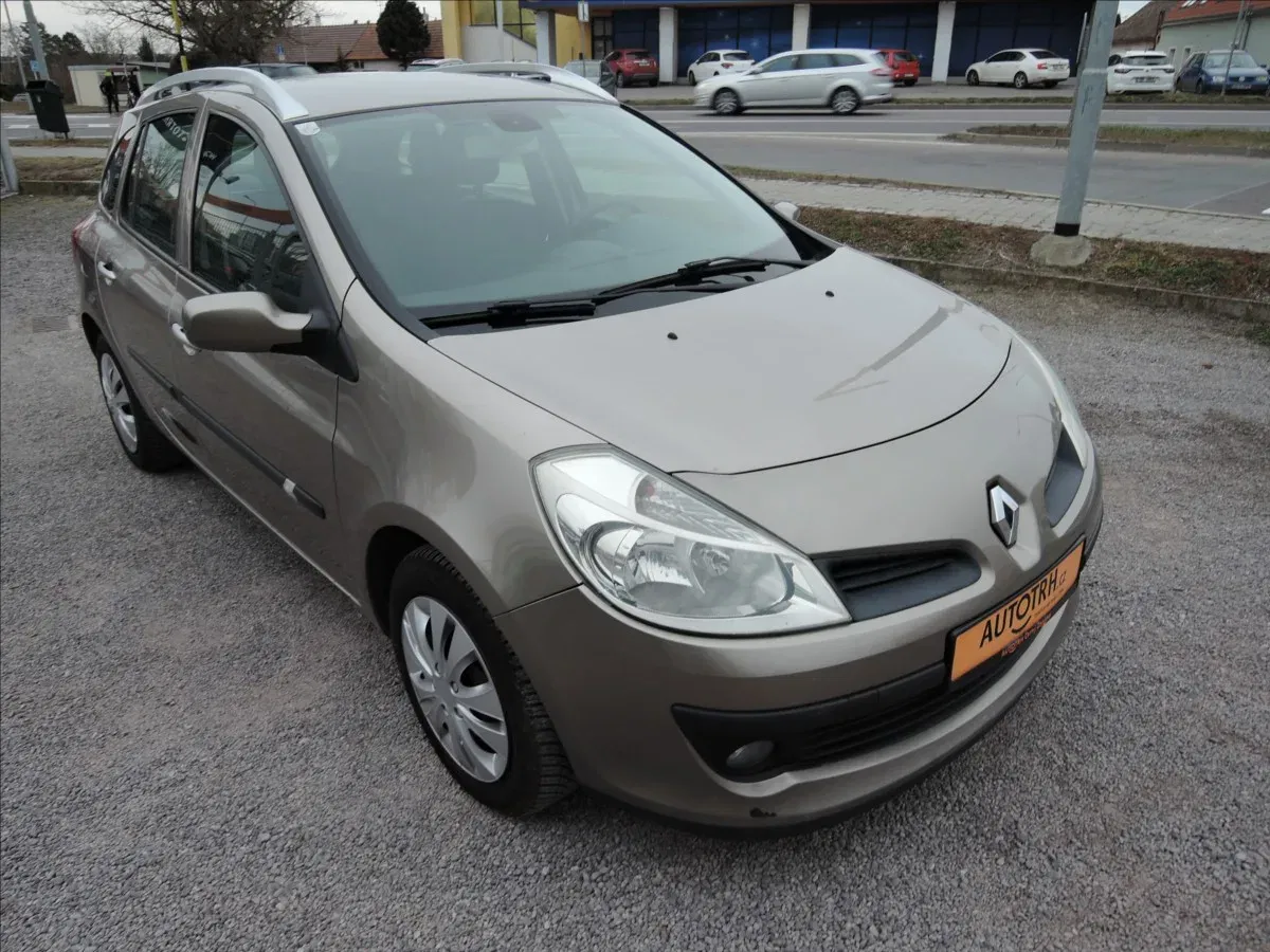 Renault Clio - Obrázek 1