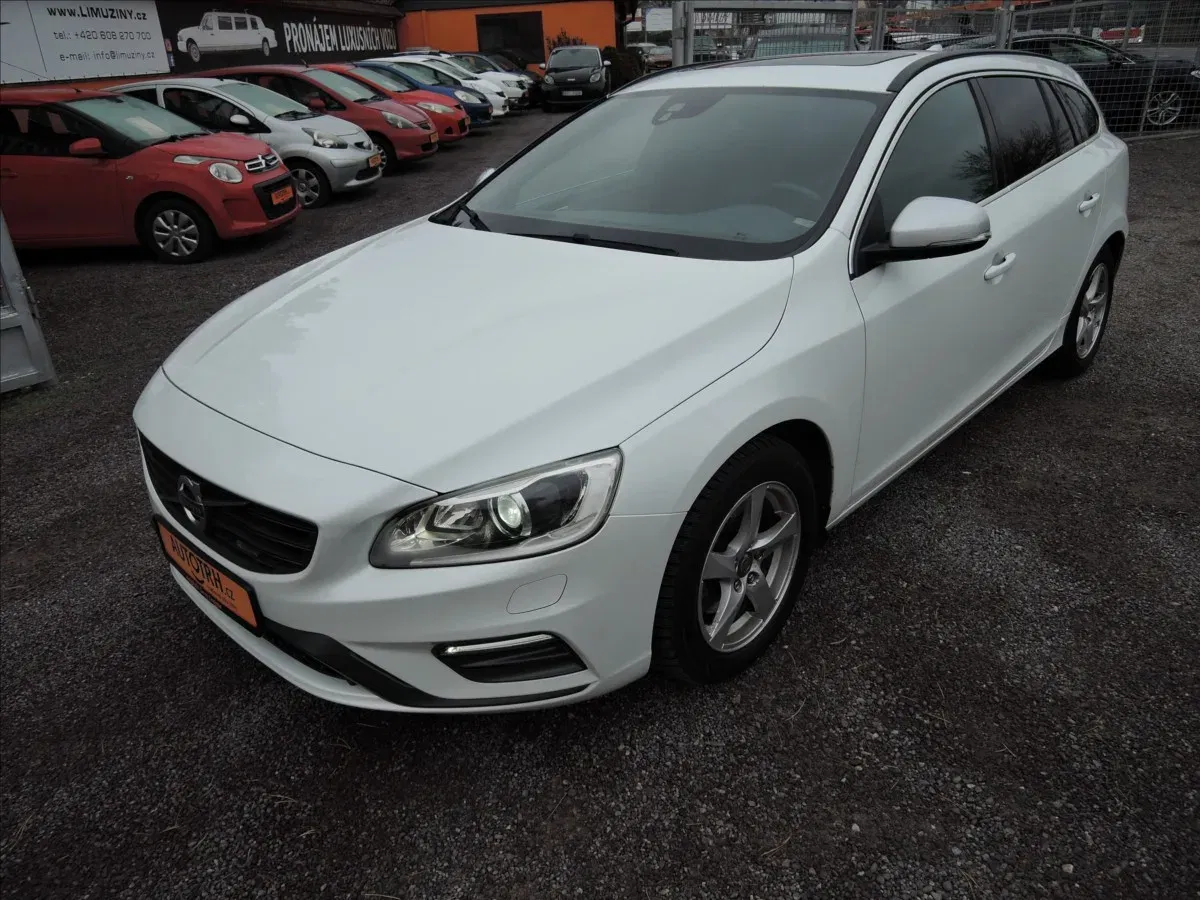 Volvo V60 - Náhled 3