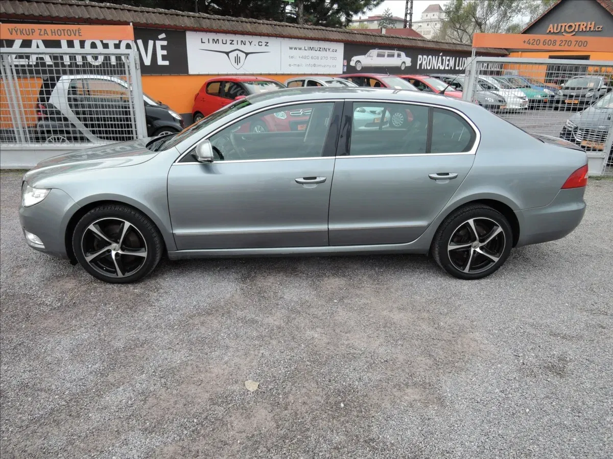 Škoda Superb - Náhled 4