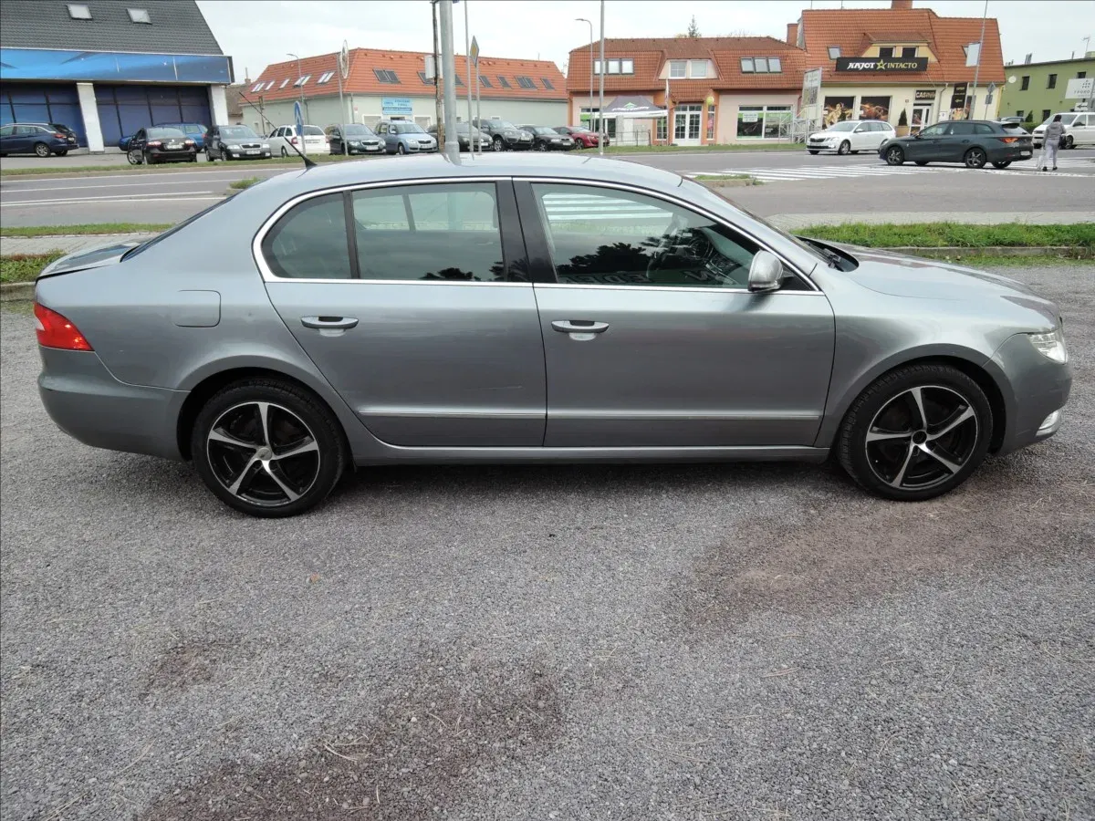 Škoda Superb - Náhled 5