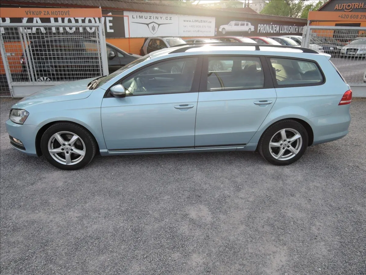 Volkswagen Passat - Náhled 4
