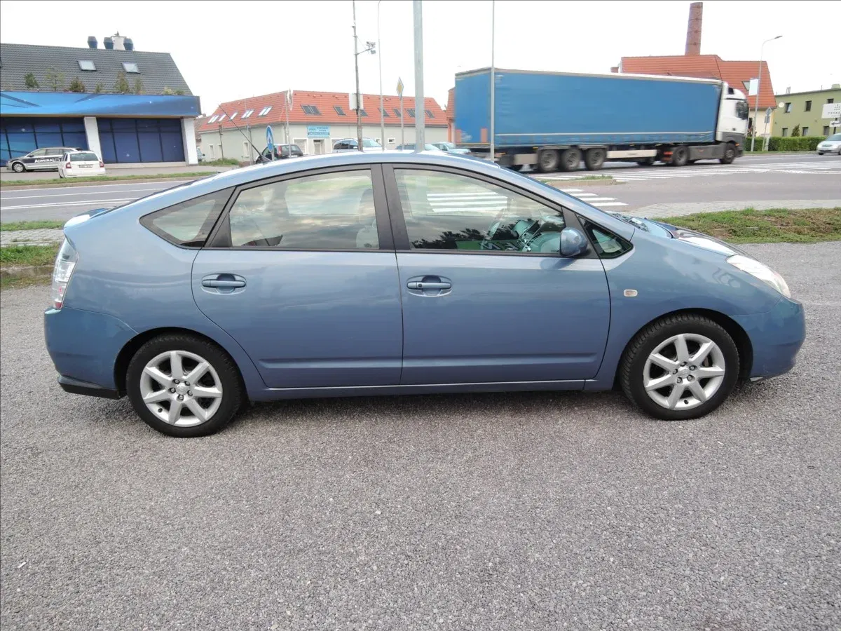 Toyota Prius - Náhled 5