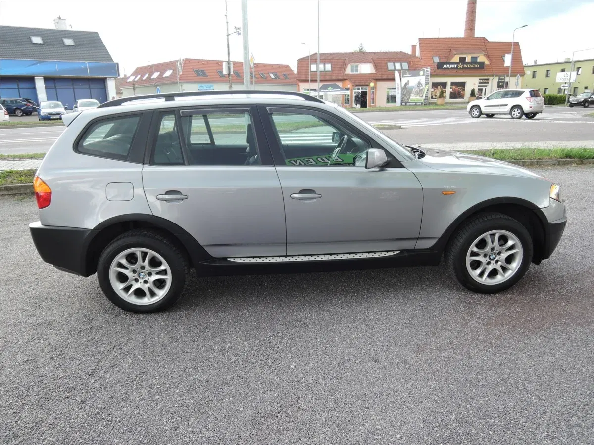 BMW X3 - Náhled 4