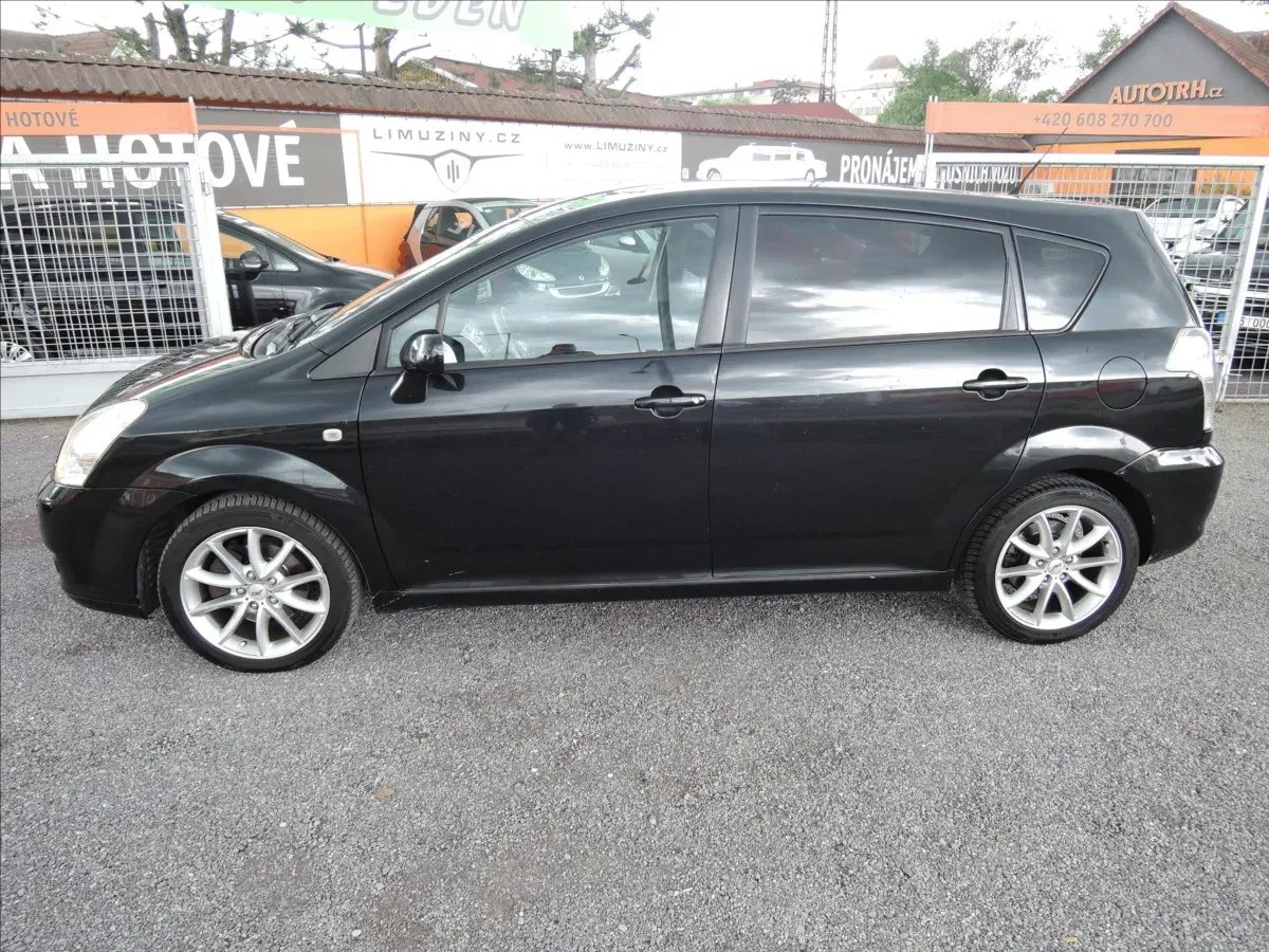 Toyota Corolla Verso - Náhled 4