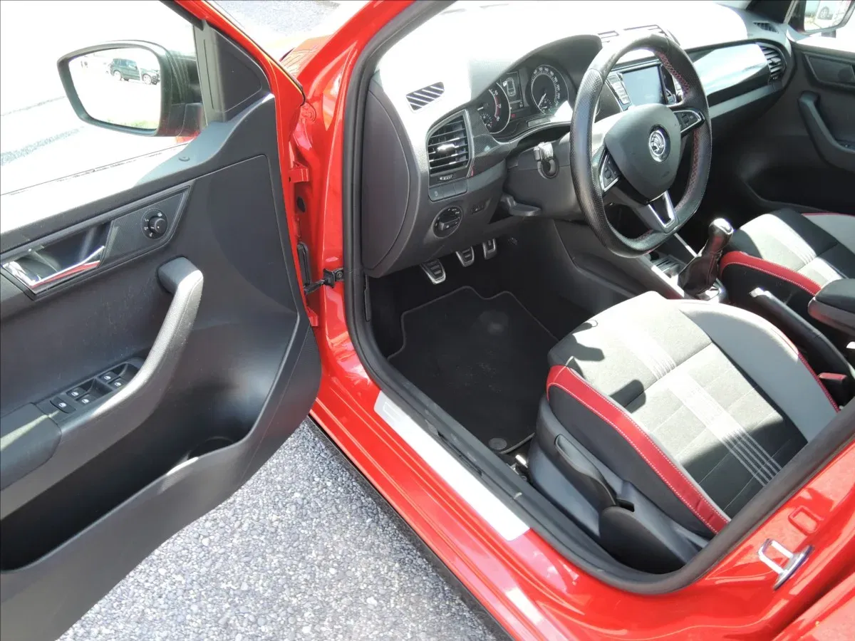 Škoda Fabia - Náhled 8