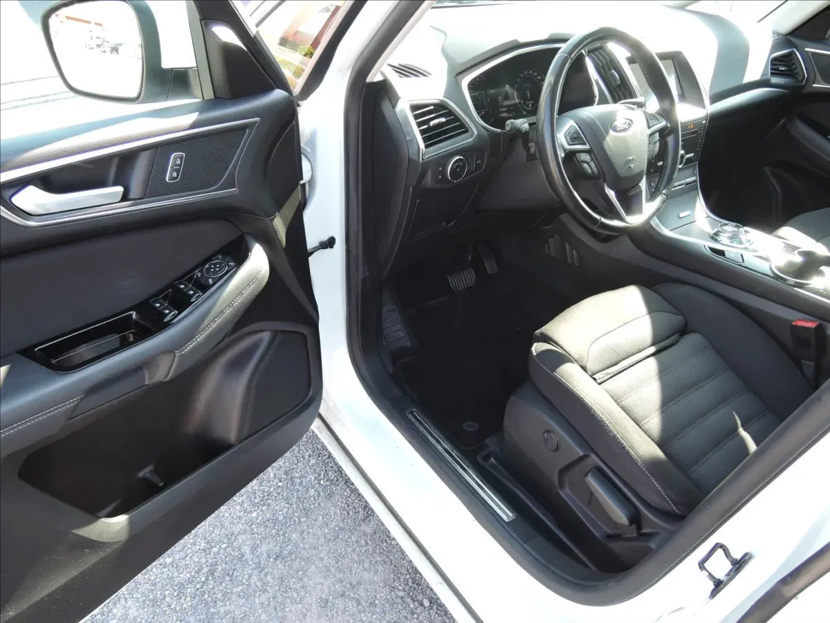 Ford S-MAX - Náhled 8