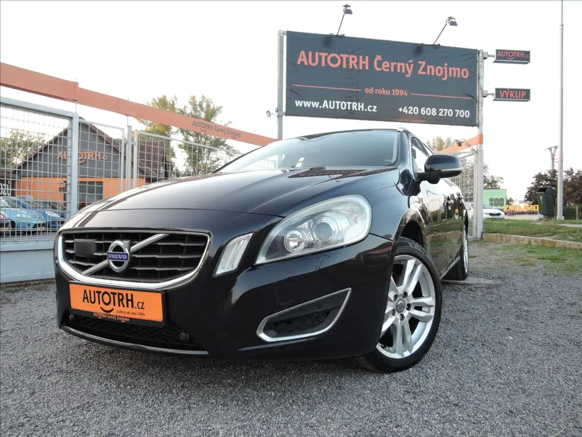 Volvo V60 – fotografie 1