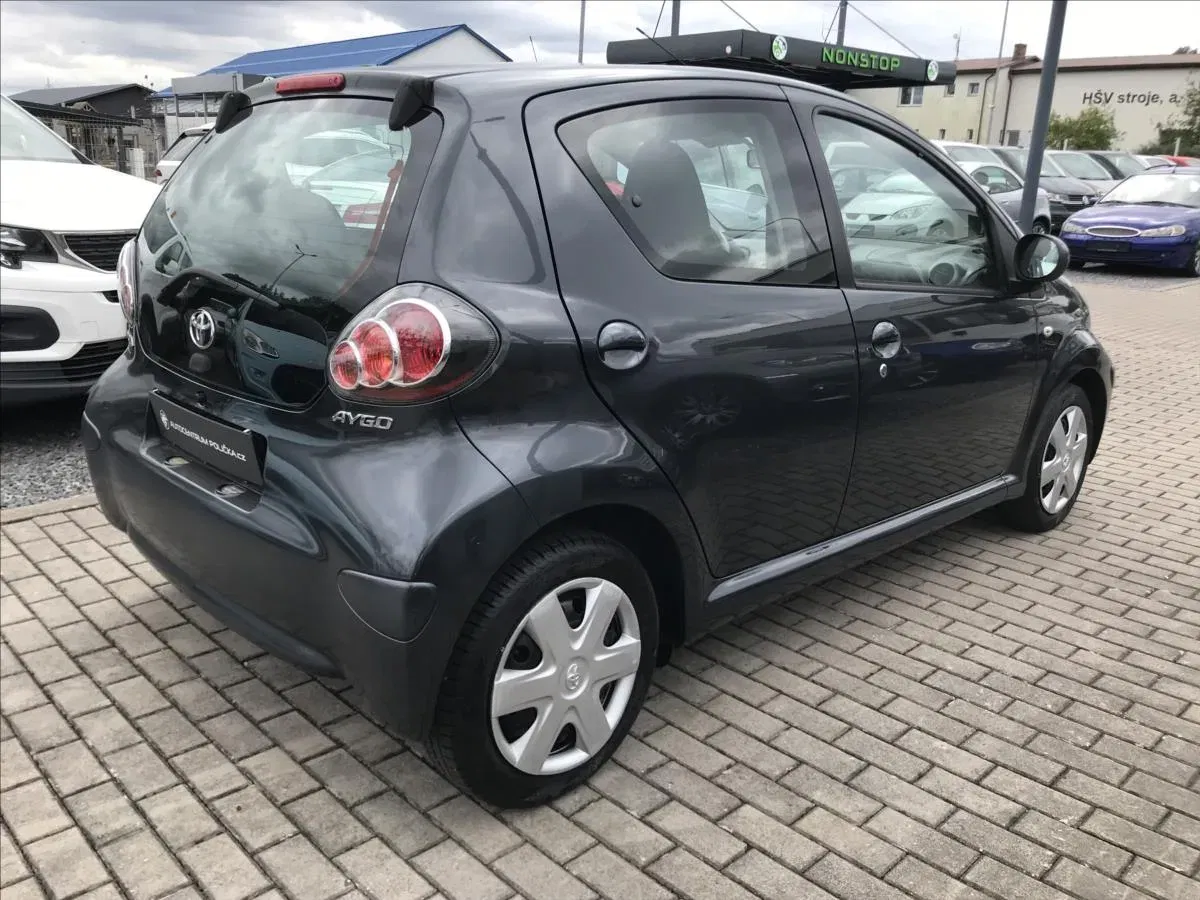 Toyota Aygo - Náhled 6
