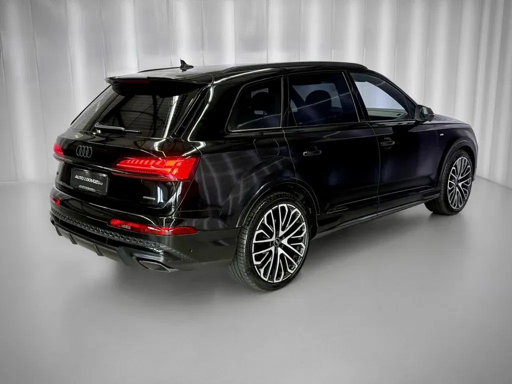 Audi Q7 - Náhled 6