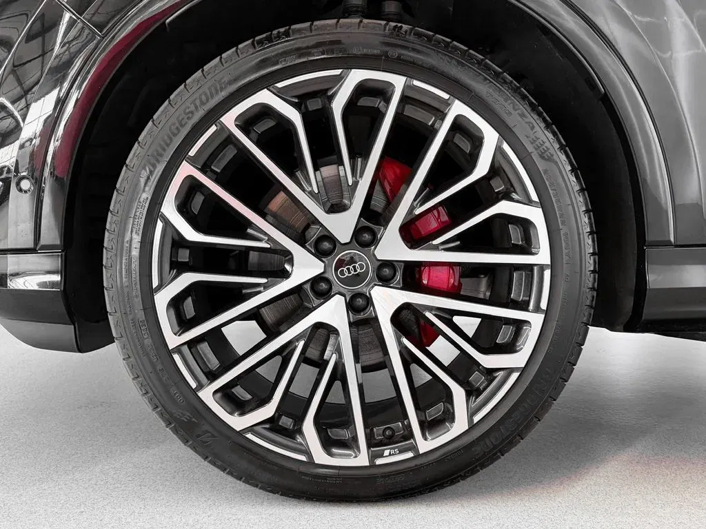 Audi Q7 - Náhled 8