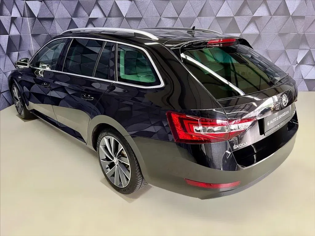 Škoda Superb - Náhled 5