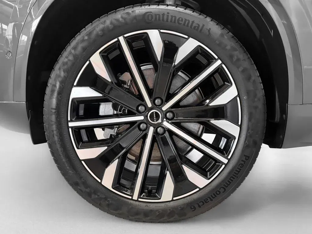 Volvo XC90 - Náhled 8