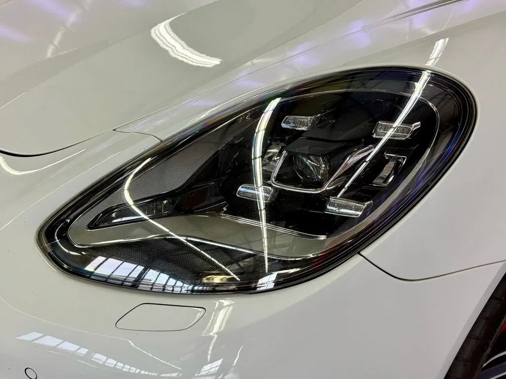 Porsche Panamera - Náhled 7