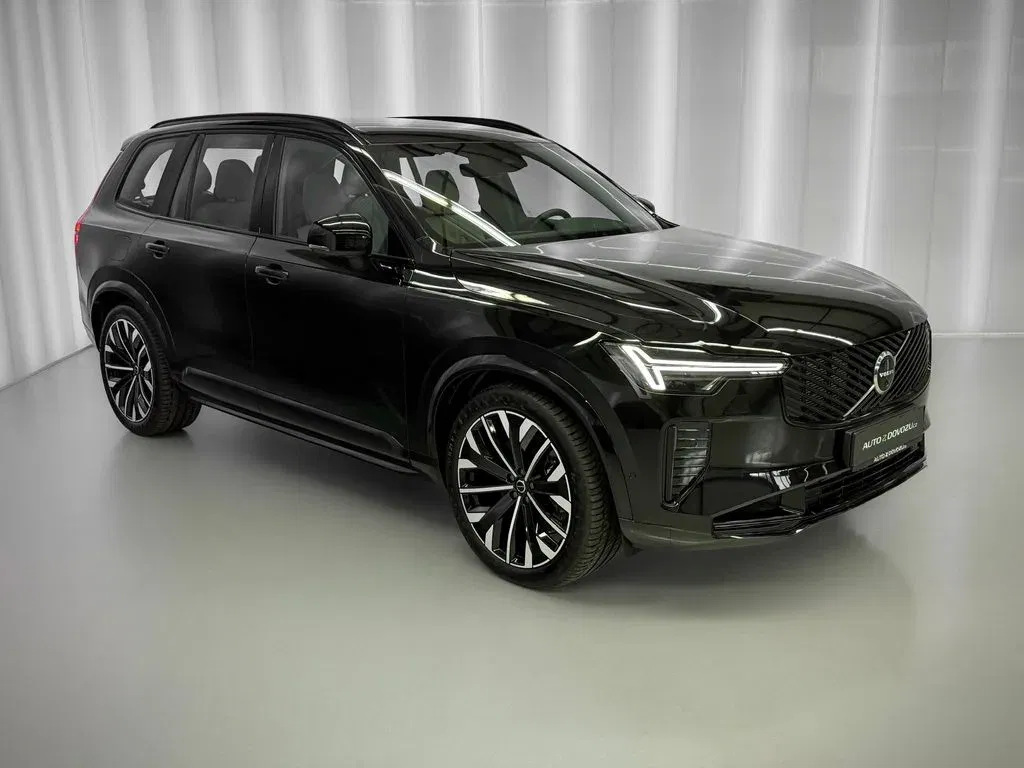 Volvo XC90 - Náhled 3