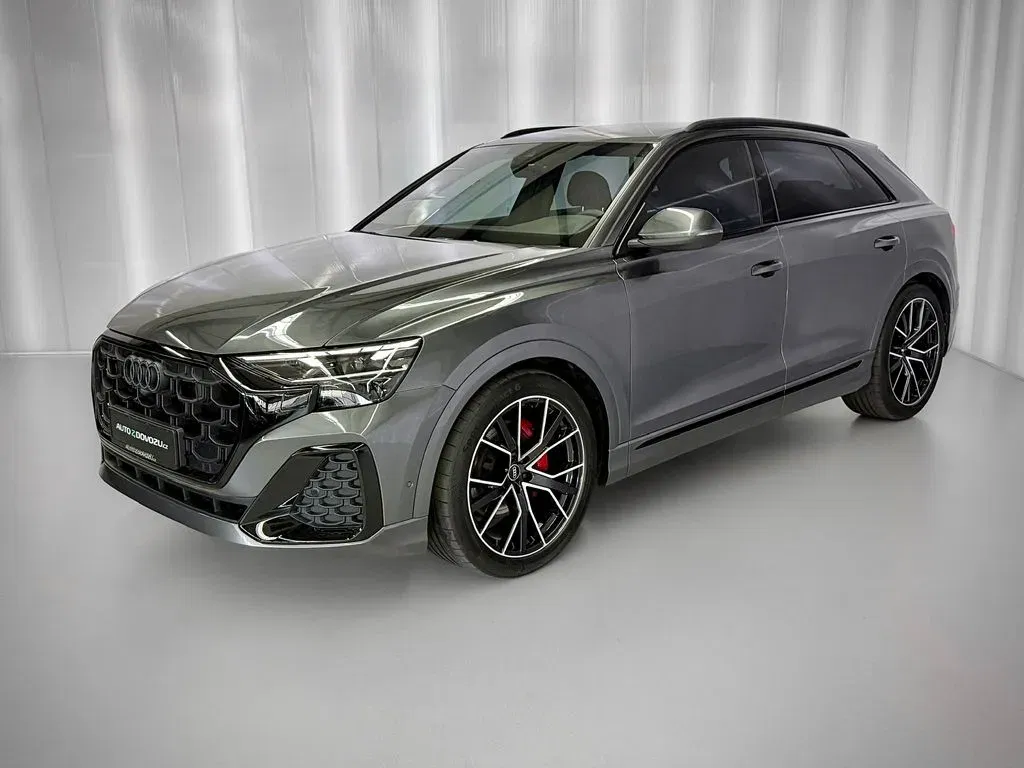 Audi Q8 - Obrázek 1