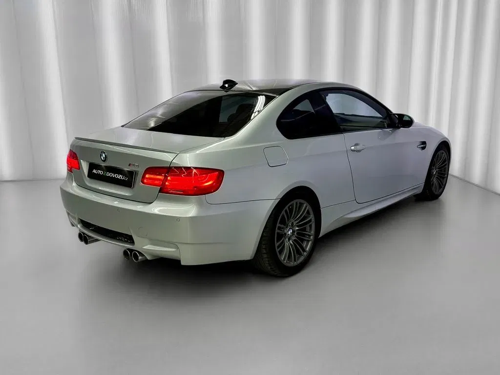 BMW M3 - Náhled 6